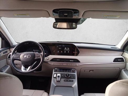 Used 2020 Hyundai Palisade SEL w/ Premium Package FWD image 16