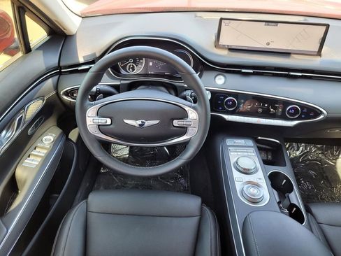 Used 2022 Genesis GV70 2.5T w/ Select Package image 14