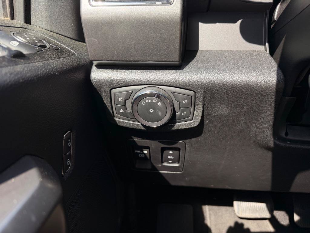 Used 2020 Ford F150 XLT w/ Equipment Group 302A Luxury AWD/4WD image 10