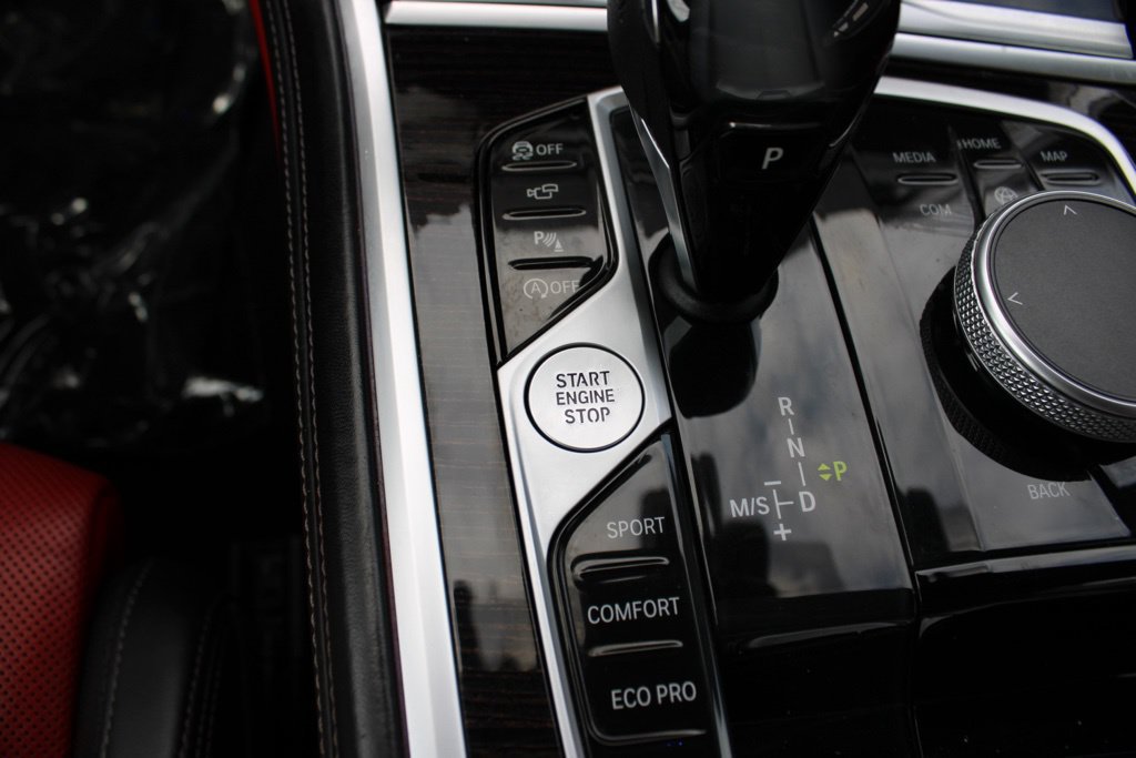 Used 2022 BMW 840i xDrive Convertible AWD/4WD image 22