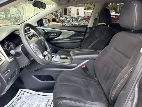 Used 2018 Nissan Murano S FWD image 9