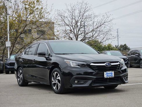 Used 2020 Subaru Legacy Premium image 3