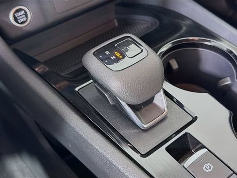 Certified 2023 Nissan Rogue SV AWD/4WD image 23
