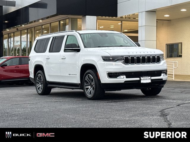 Used 2024 Jeep Wagoneer L Series II RWD image 1
