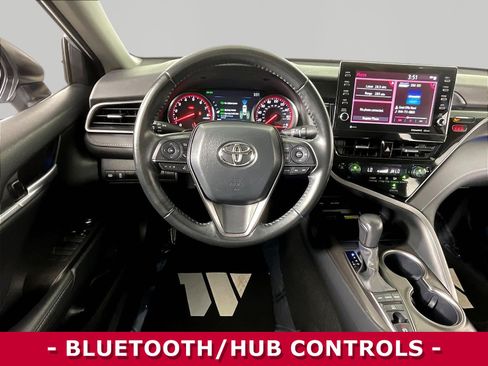 Used 2023 Toyota Camry XSE FWD image 8