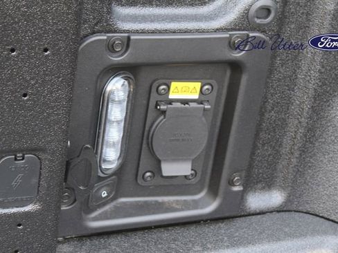 New 2025 Ford Maverick Lariat image 7