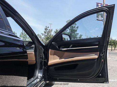 Used 2011 BMW ALPINA B7 LWB RWD image 29