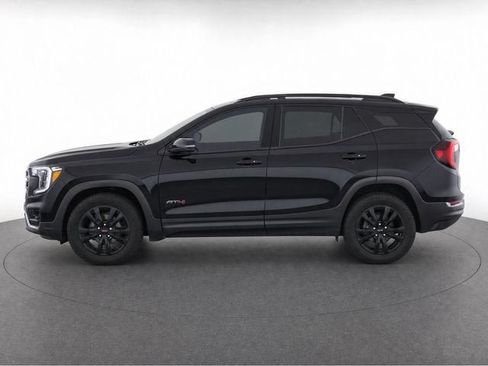 Certified 2024 GMC Terrain AT4 AWD/4WD image 7