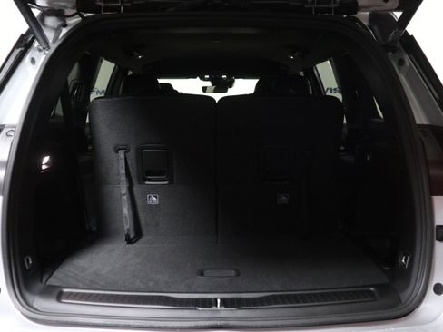 New 2025 Jeep Grand Cherokee L Limited image 8