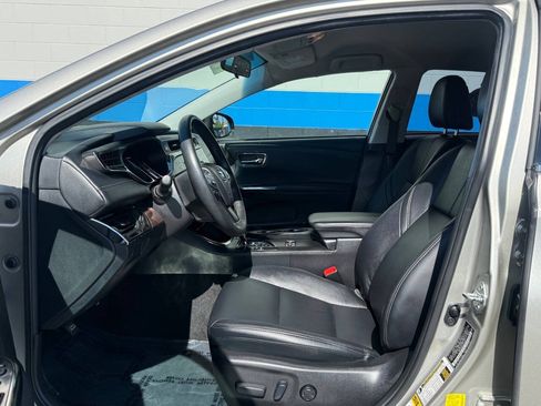 Used 2014 Toyota Avalon XLE FWD image 9