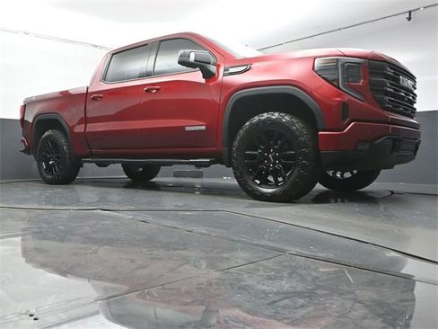 Used 2024 GMC Sierra 1500 Elevation w/ Elevation Premium Package image 37