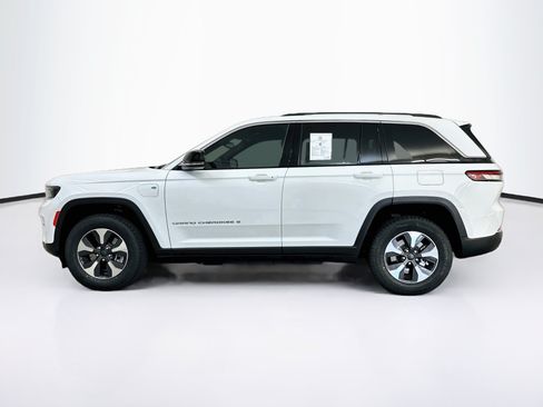 Used 2022 Jeep Grand Cherokee Limited 4xe AWD/4WD image 4