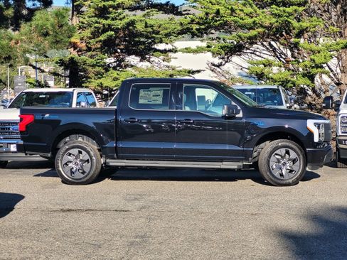New 2025 Ford F150 Lightning Flash image 4