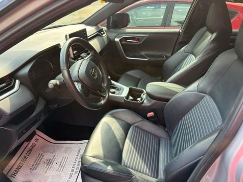 Used 2020 Toyota RAV4 XSE w/ Carpet Mat Package AWD/4WD image 9