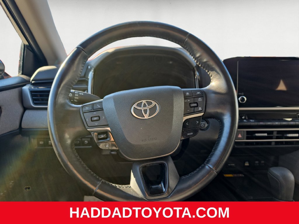 Used 2025 Toyota Camry LE w/ Convenience Package AWD/4WD image 13