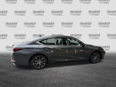 Used 2025 Lexus ES 350 w/ Premium Package FWD image 9