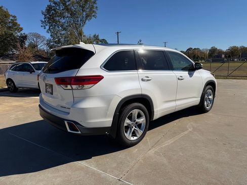 Used 2018 Toyota Highlander Limited image 5