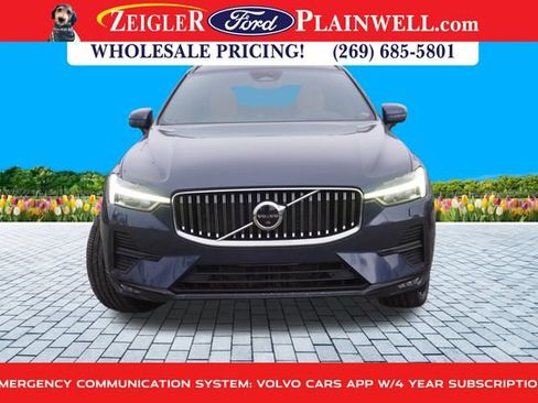 Used 2023 Volvo XC60 B5 Ultimate image 8