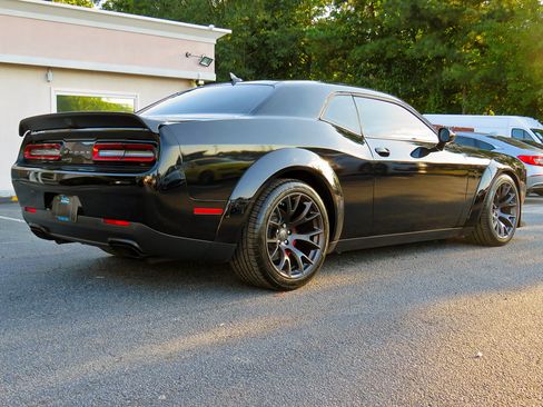 Used 2020 Dodge Challenger SRT Hellcat Redeye image 7