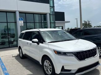Certified 2024 Kia Carnival LX FWD video 1