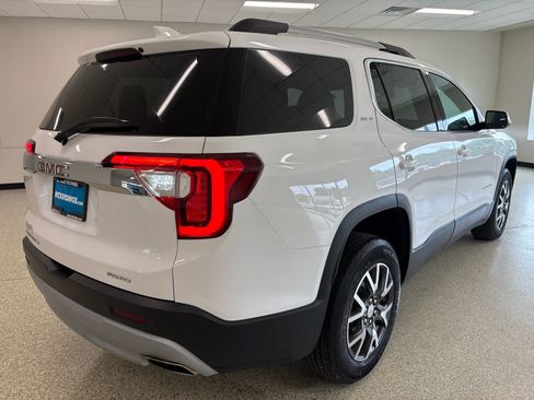 Used 2023 GMC Acadia SLE w/ Driver Convenience Package AWD/4WD image 5