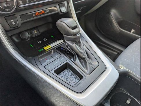 Used 2024 Toyota RAV4 XLE image 21