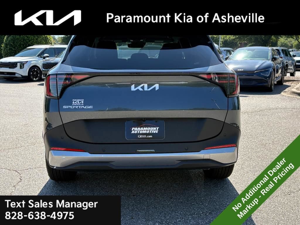 New 2026 Kia Sportage EX FWD image 5
