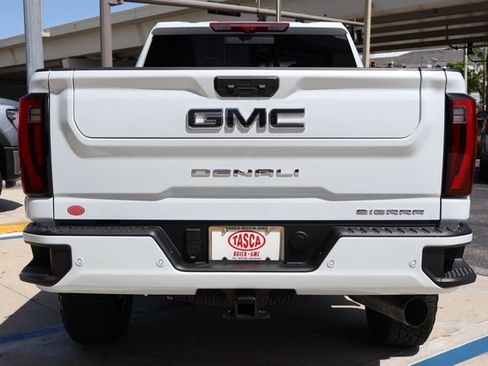New 2026 GMC Sierra 2500 Denali Ultimate image 6