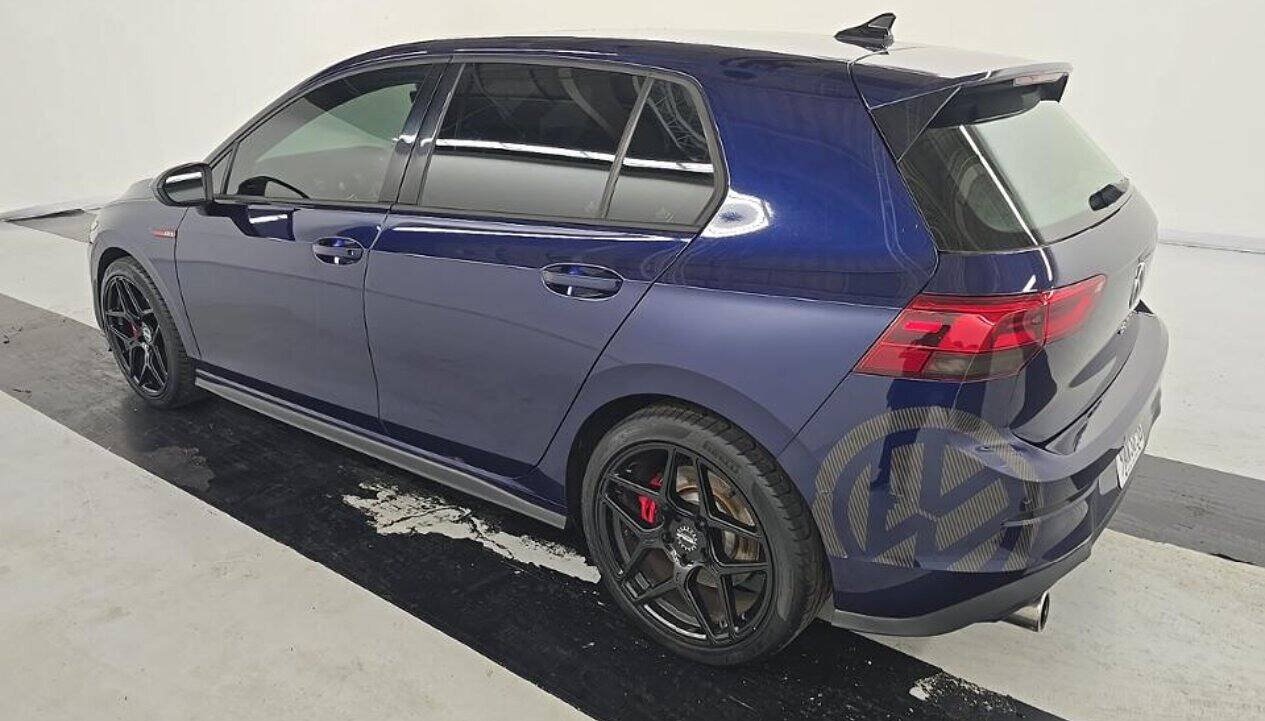 Used 2022 Volkswagen GTI S FWD image 4