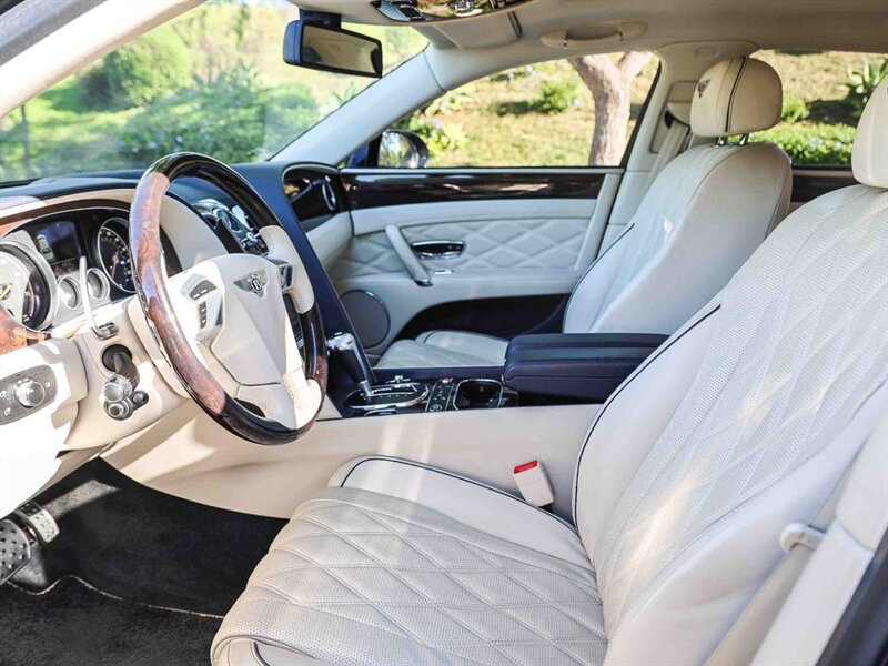 Used 2016 Bentley Flying Spur V8 AWD/4WD image 29