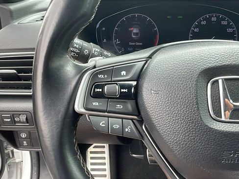 Used 2020 Honda Accord Sport image 25