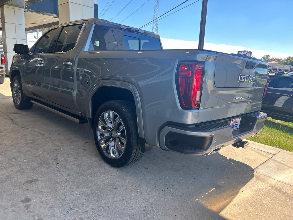 Used 2025 GMC Sierra 1500 Denali w/ Denali Reserve Package AWD/4WD image 5