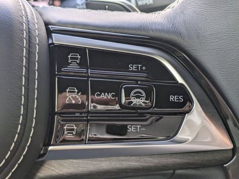 New 2025 Jeep Grand Cherokee Overland w/ Adv Protech Group III image 23