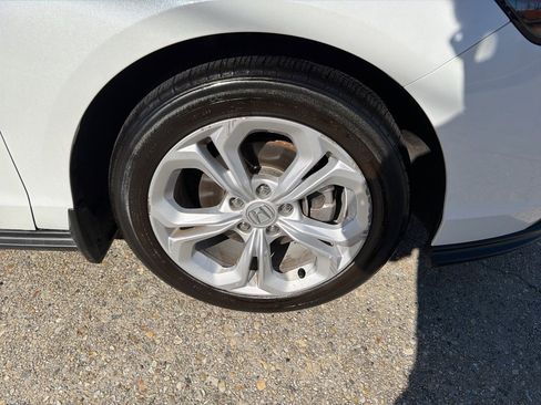 Used 2025 Honda Accord LX image 25