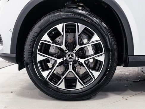 Certified 2025 Mercedes-Benz GLC 350e GLC 350e image 37