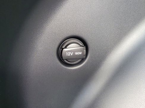 New 2026 Hyundai Ioniq 5 SE image 9