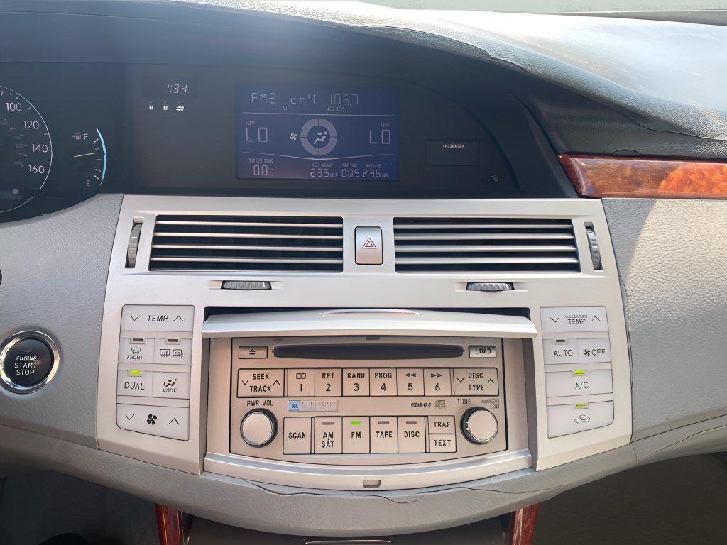 Used 2007 Toyota Avalon Limited FWD image 21
