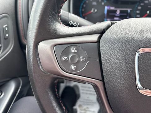 Used 2017 GMC Canyon SLE w/ All Terrain Package AWD/4WD image 11