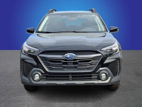 Certified 2025 Subaru Outback Premium AWD/4WD image 2