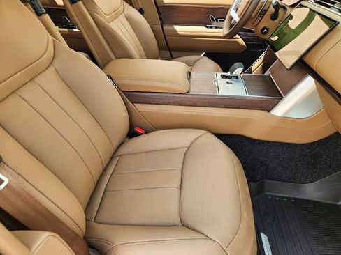 New 2026 Land Rover Range Rover SE AWD/4WD image 14