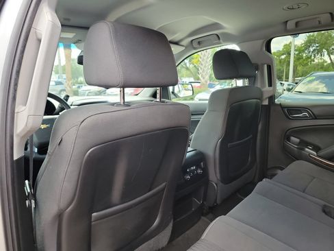 Used 2015 Chevrolet Tahoe LS RWD image 17