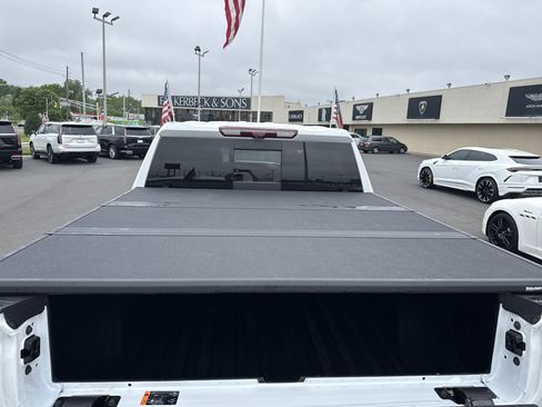 Certified 2023 GMC Sierra 1500 AT4 w/ AT4 Premium Package image 28