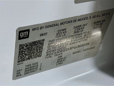 Used 2023 Chevrolet Silverado 1500 RST w/ Z71 Off-Road Package image 31