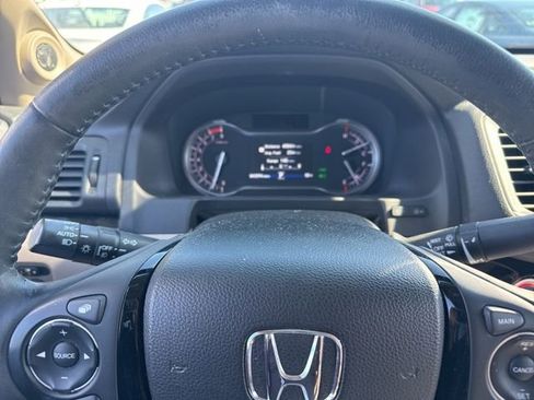 Used 2019 Honda Ridgeline RTL-E image 13