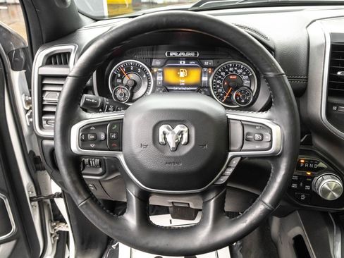 Used 2020 RAM 1500 Laramie image 20