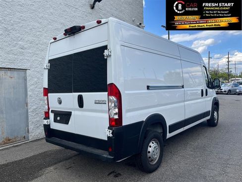 Used 2023 RAM ProMaster 2500 image 5
