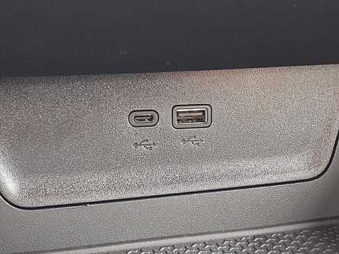 New 2026 Chevrolet Equinox LT w/ LPO, Floor Liner Package image 19