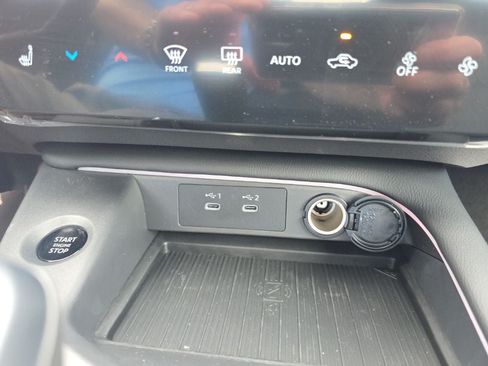 New 2026 Nissan Sentra SV w/ SV Convenience Package FWD image 25