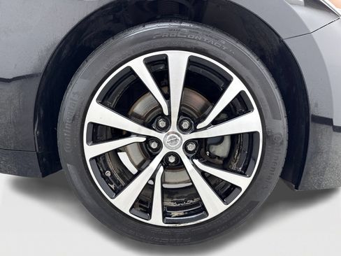 Used 2018 Nissan Maxima 3.5 SV FWD image 34