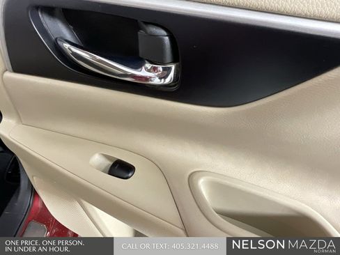 Used 2016 Nissan Altima 2.5 SL w/ 2.5 Technology w/LED Package image 23